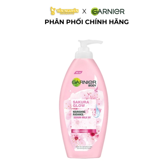 Dưỡng Thể Garnier Sakura Glow Hyaluron 400ml