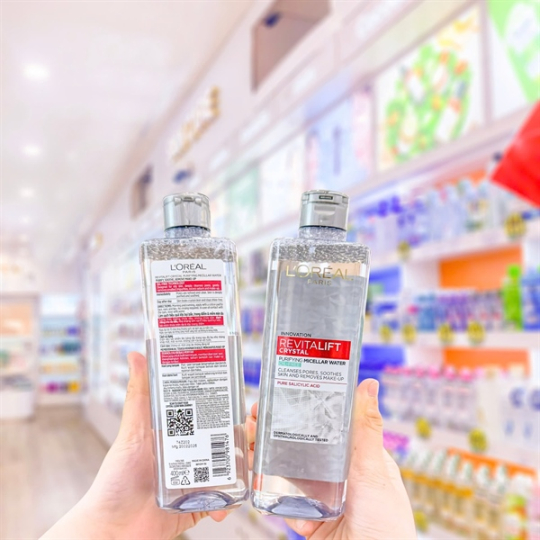 Nước Tẩy Trang L'Oreal Revitalift Crystal 400ml 